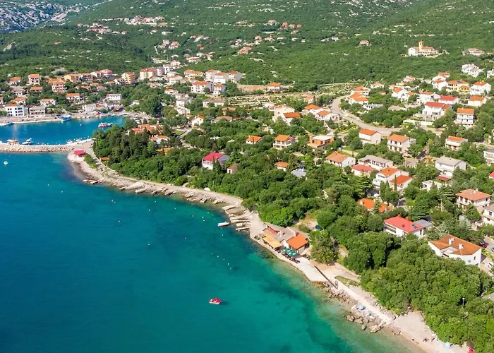 Apartman With Parking Spaces Klenovica, Novi Vinodolski - 11028